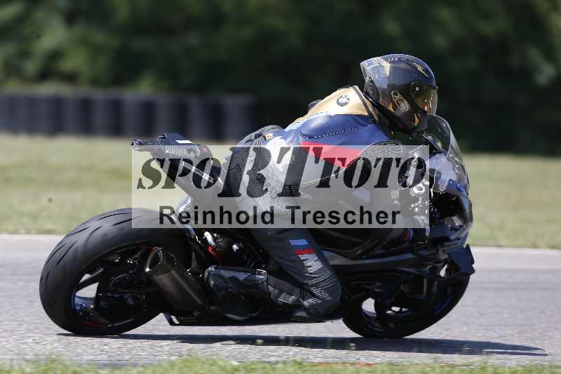 /44 09.08.2025 Plüss Moto Sport ADR/Freies Fahren/85